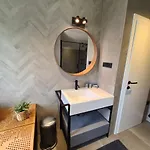 Romantic Porto Close To Sandy Цриквеница