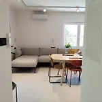 Romantic Porto Close To Sandy Гостевой дом Цриквеница
