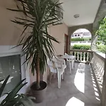 Romantic Porto Close To Sandy 3*