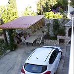 Romantic Porto Close To Sandy 3* Цриквеница