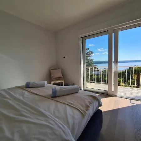 Gostinjska kuća Romantic Porto Close To Sandy 3*