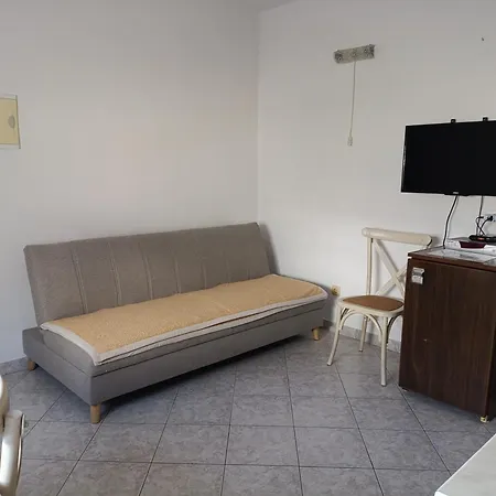 Гостевой дом Romantic Porto Close To Sandy