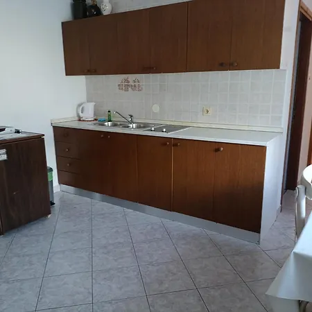 Romantic Porto Close To Sandy Guest house 3*