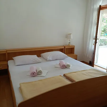 Romantic Porto Close To Sandy 3*