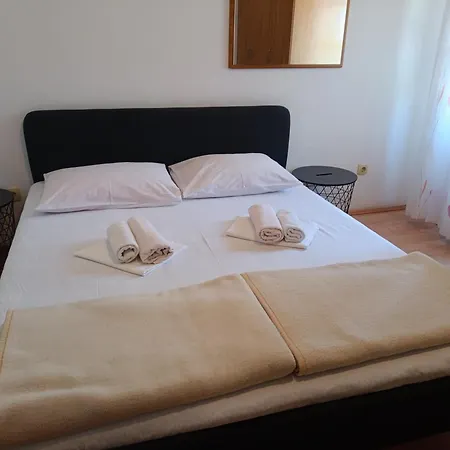 Гостевой дом Romantic Porto Close To Sandy 3*