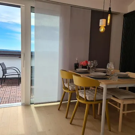Romantic Porto Close To Sandy ゲストハウス