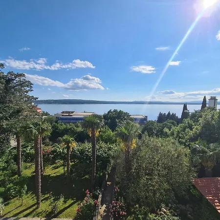 Romantic Porto Close To Sandy Guest house Crikvenica