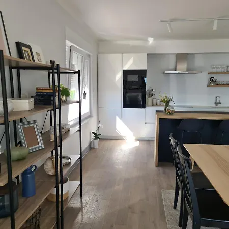 Guest house Romantic Porto Close To Sandy
