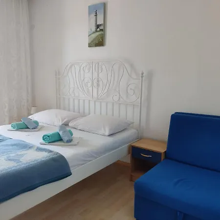 Romantic Porto Close To Sandy Guest house