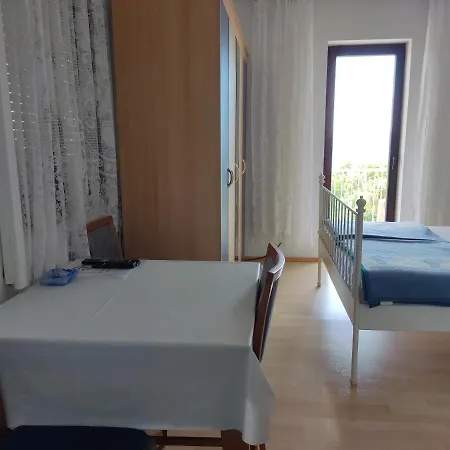 ゲストハウス Romantic Porto Close To Sandy