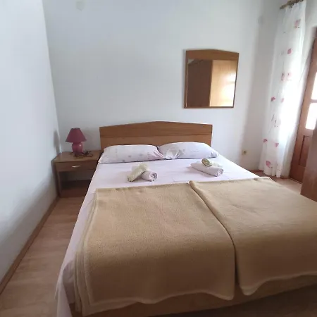 Romantic Porto Close To Sandy Guest house 3*