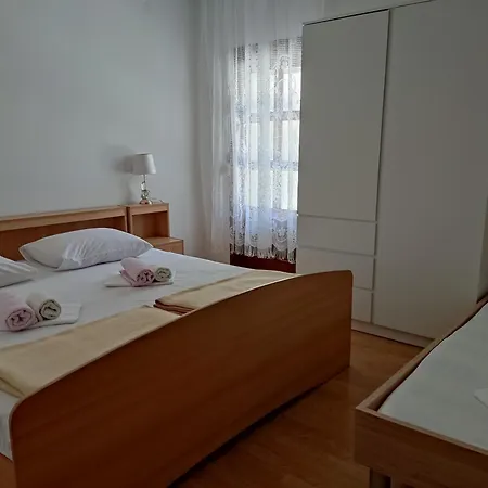 Romantic Porto Close To Sandy Gostinjska kuća 3*