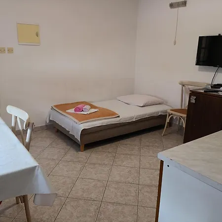 Gostinjska kuća Romantic Porto Close To Sandy 3*