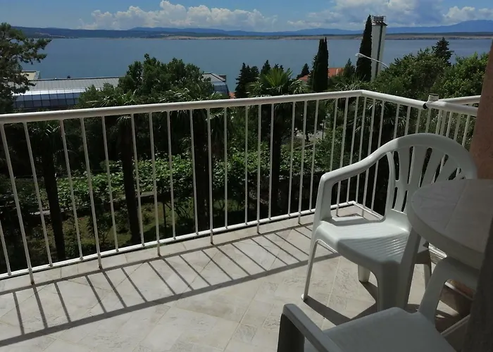 Romantic Porto Close To Sandy Pensión Crikvenica